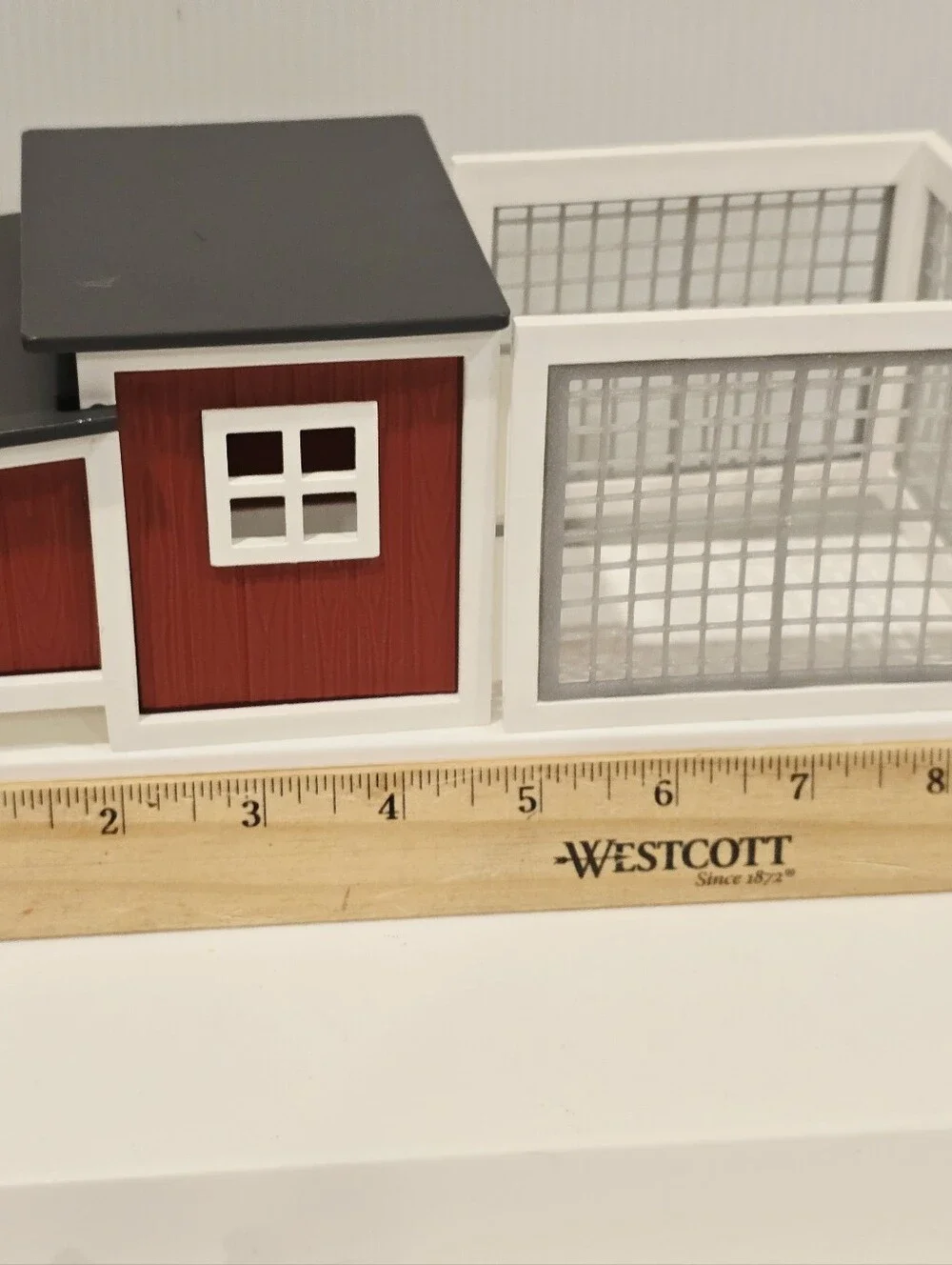 Schleich Farm World Chicken Coop Playset